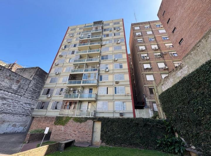 Departamento · 72m² · 4 Ambientes · 1 Cochera