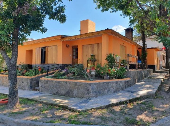 Casa · 169m² · 3 Ambientes · 1 Cochera