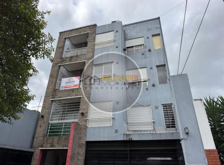 Departamento · 47m² · 3 Ambientes · 1 Cochera