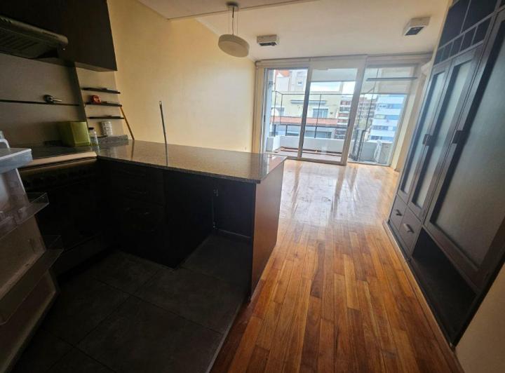 Departamento · 50m² · 2 Ambientes · 1 Cochera
