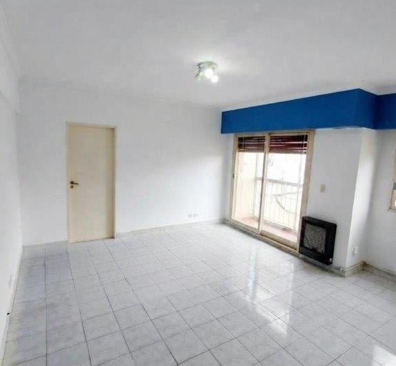 Departamento · 42m² · 2 Ambientes · 1 Cochera
