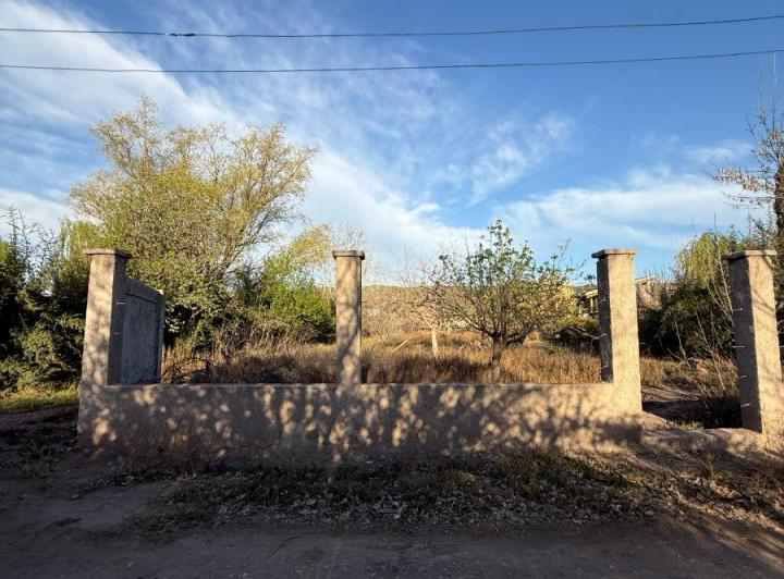 Terreno · 2020m²