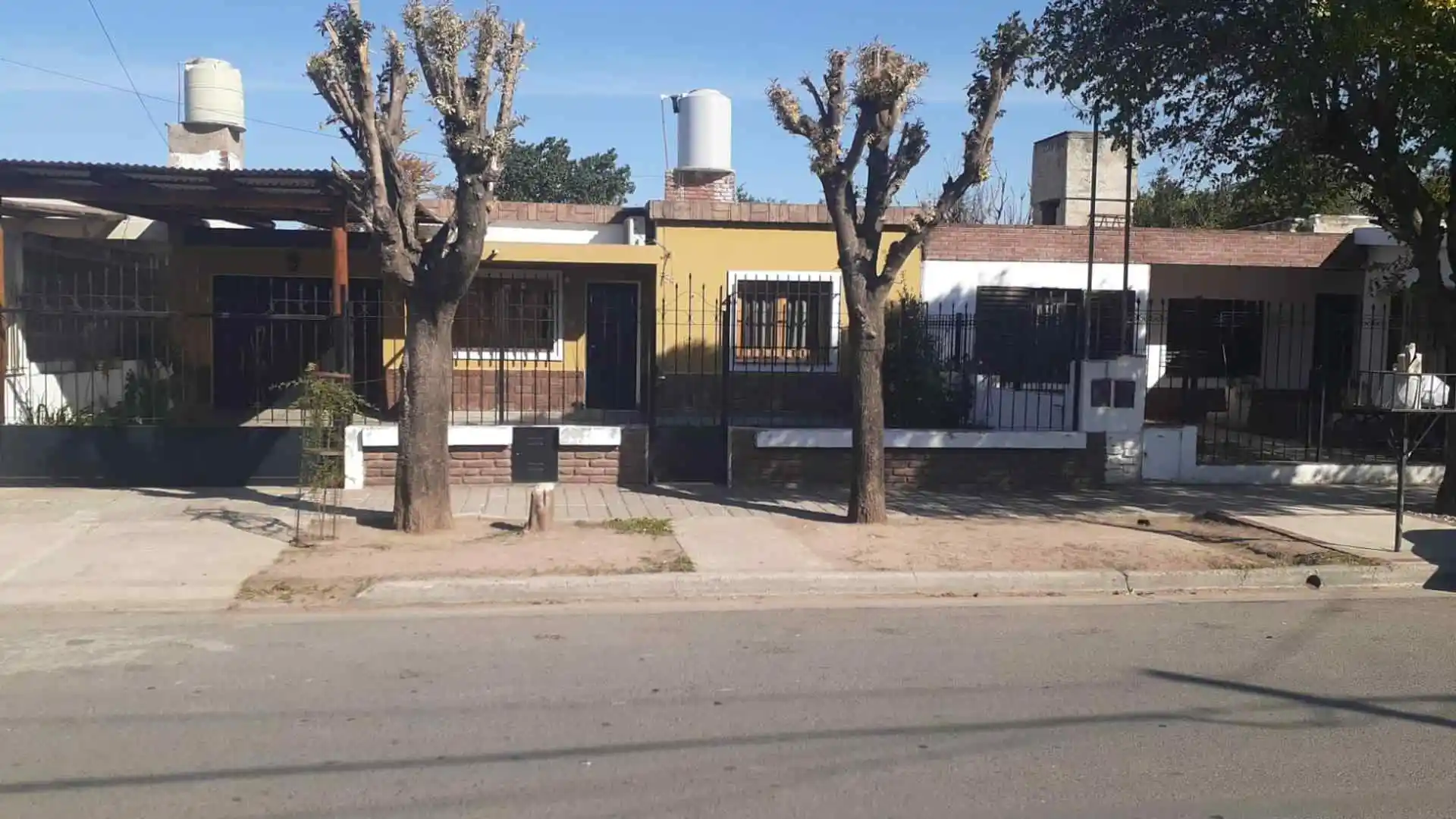 VENDO Hermosa casa en Marques de Sobremonte!