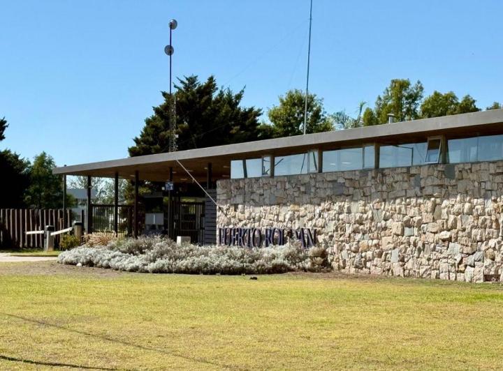Terreno · 1237m²