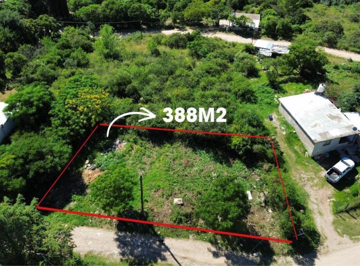 Terreno · 388m²