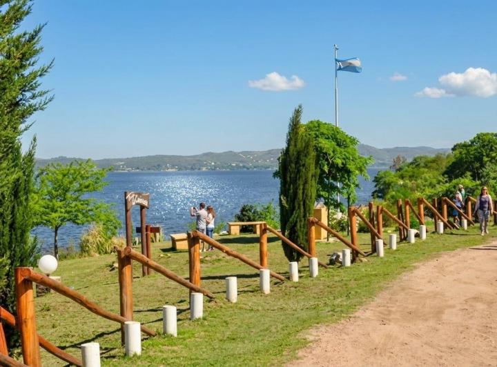 Terreno · 705m² · 1 Ambiente