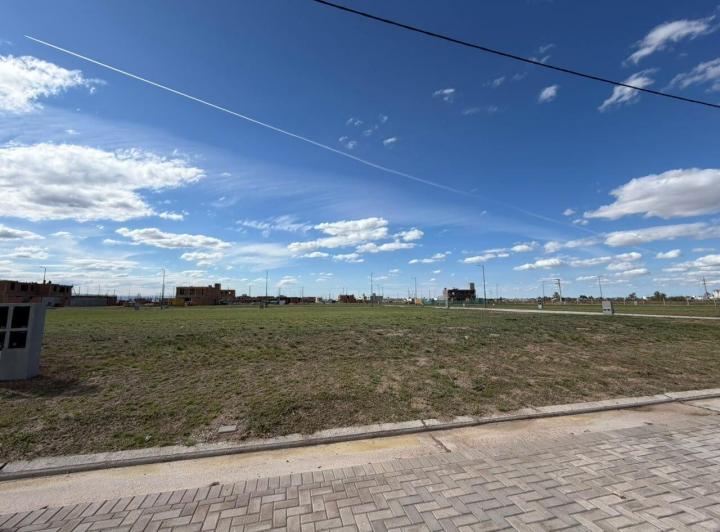Terreno · 250m²