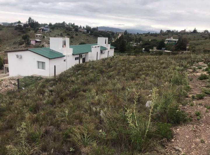 Terreno · 1700m²
