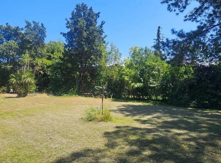 Terreno · 870m²