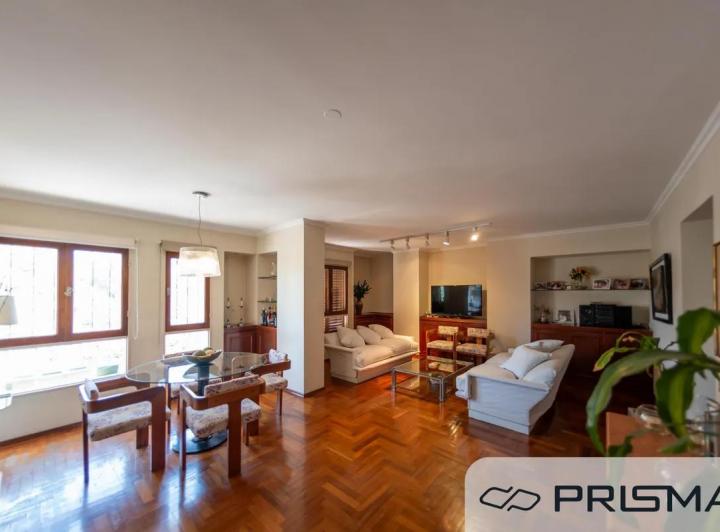 Departamento · 200m² · 6 Ambientes