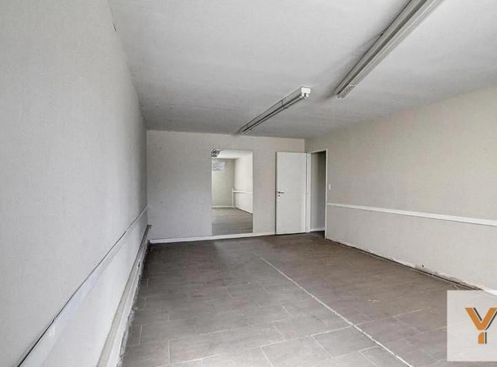 Local comercial · 691m² · 12 Ambientes