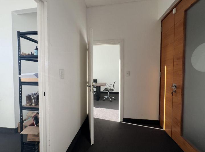 Oficina comercial · 60m² · 1 Cochera