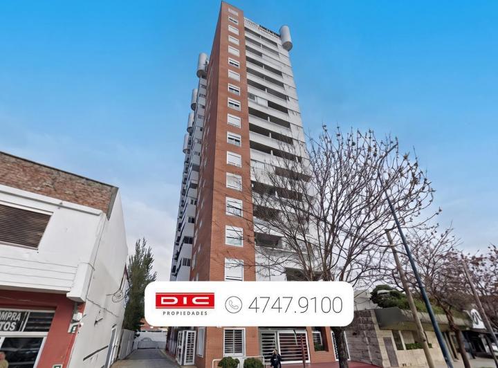 Departamento · 40m² · 2 Ambientes · 1 Cochera