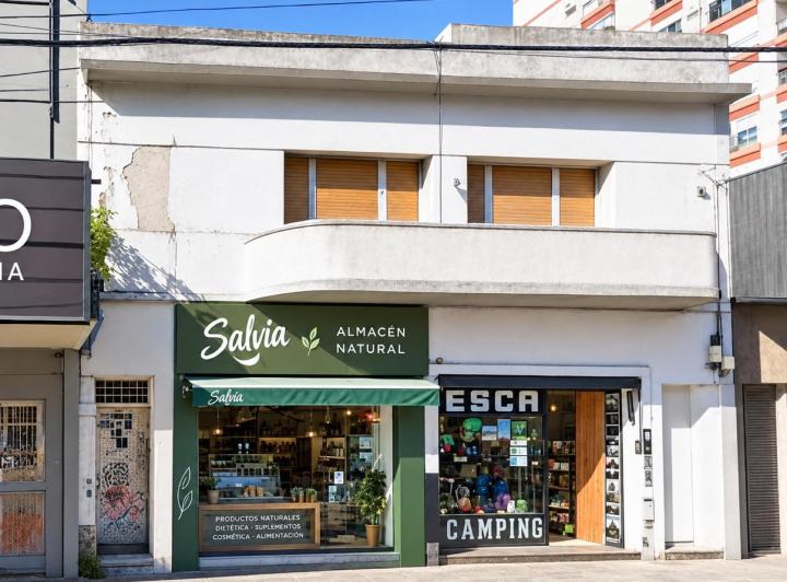 Local comercial · 380m² · 8 Ambientes