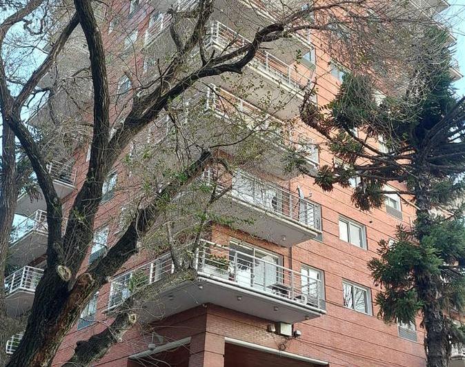 Departamento · 52m² · 2 Ambientes · 1 Cochera