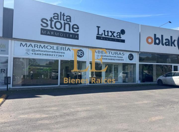 Local comercial · 120m² · 1 Ambiente · 5 Cocheras