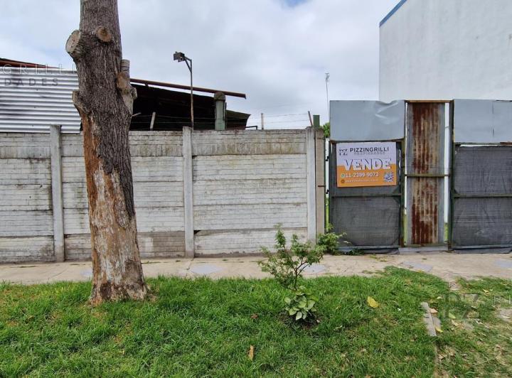 Terreno · 300m²
