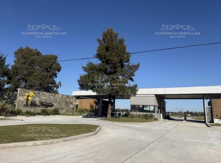 Terreno · 678m²