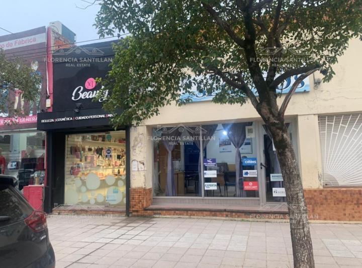 Local comercial · 391m²