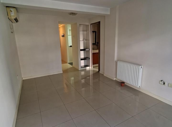 Departamento · 48m² · 4 Ambientes · 1 Cochera