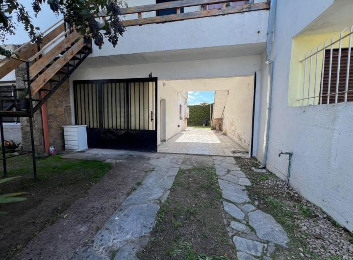 Casa · 75m² · 3 Ambientes · 1 Cochera