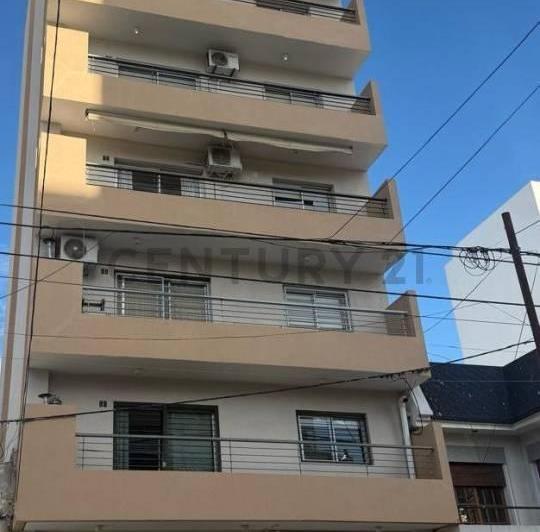 Departamento · 37m² · 2 Ambientes · 1 Cochera