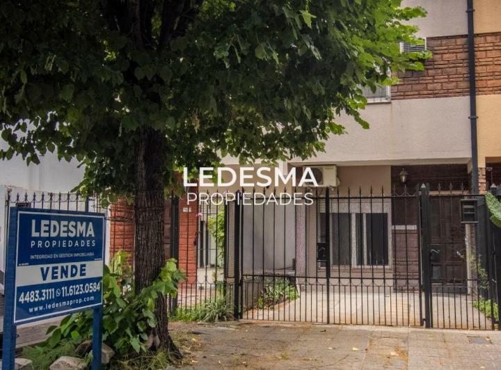 Casa · 75m² · 3 Ambientes · 1 Cochera