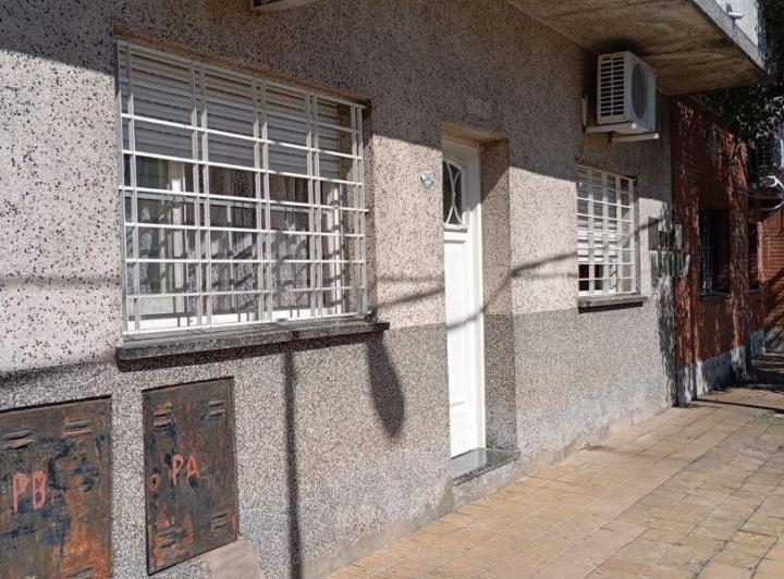 Casa · 100m² · 3 Ambientes · 1 Cochera