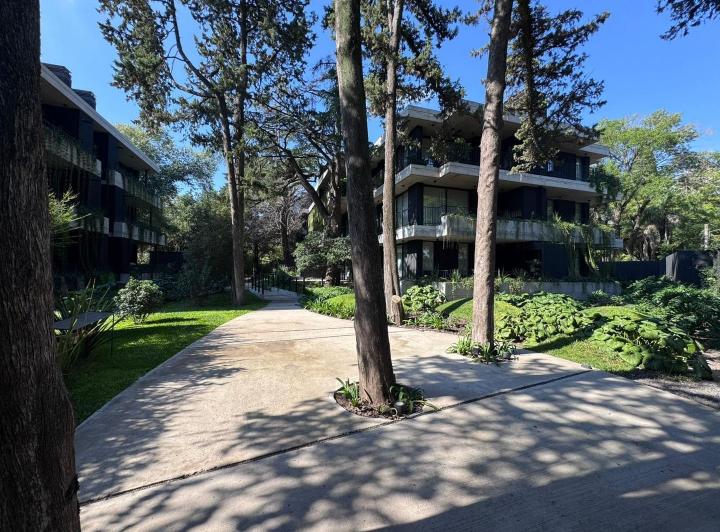 Departamento · 121m² · 4 Ambientes · 2 Cocheras