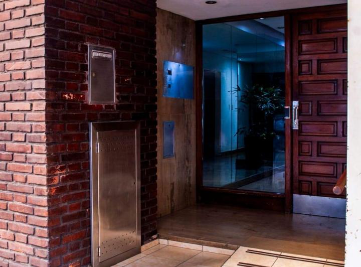 Departamento · 90m² · 4 Ambientes · 1 Cochera