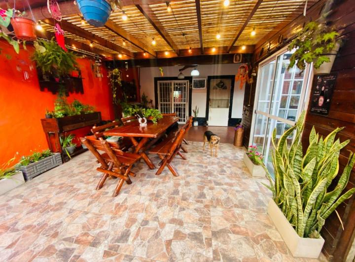 Casa · 180m² · 4 Ambientes