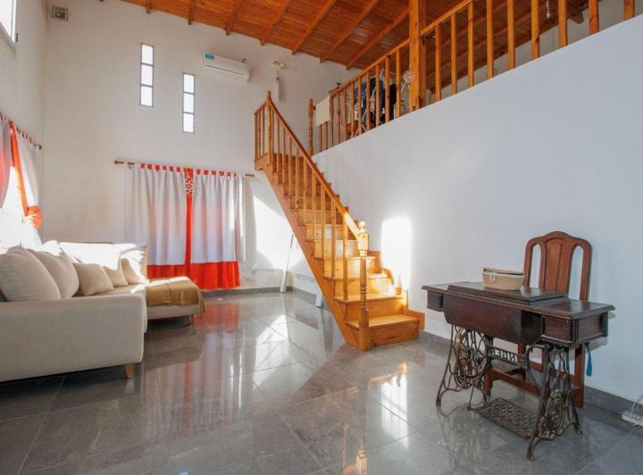 Casa · 100m² · 3 Ambientes · 1 Cochera
