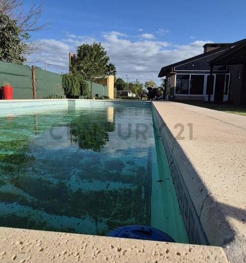 Casa · 70m² · 2 Ambientes · 1 Cochera