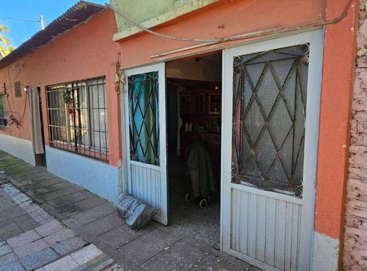 Casa · 180m² · 4 Ambientes · 1 Cochera