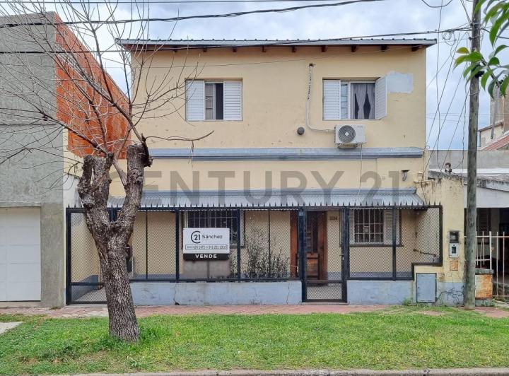 Casa · 153m² · 7 Ambientes