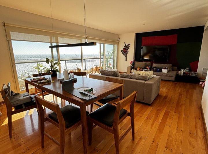 Departamento · 180m² · 7 Ambientes · 1 Cochera