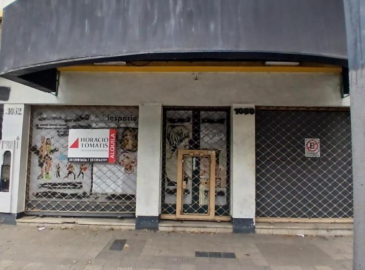 Local comercial · 200m²
