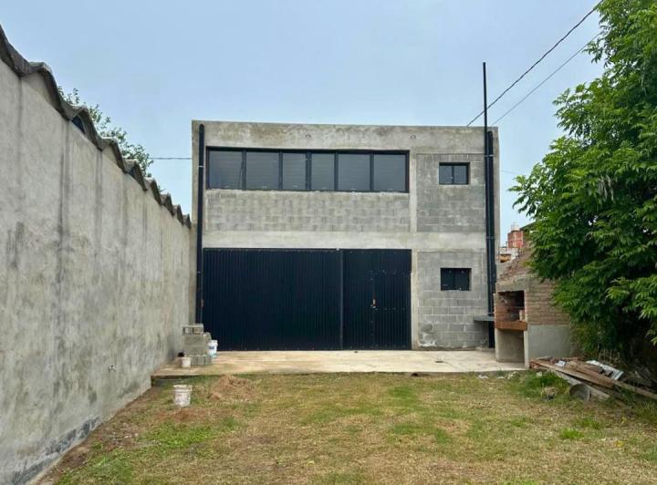 Bodega-Galpón · 100m²