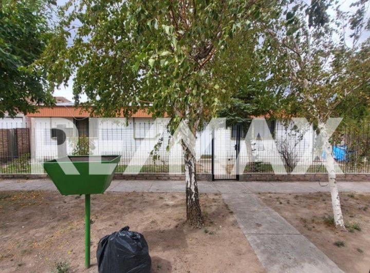 Casa · 140m² · 5 Ambientes · 1 Cochera
