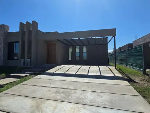 Casa en Venta en Lujan De Cuyo, Lujan de Cuyo