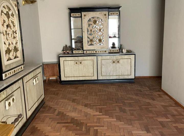 Departamento · 100m² · 6 Ambientes · 1 Cochera