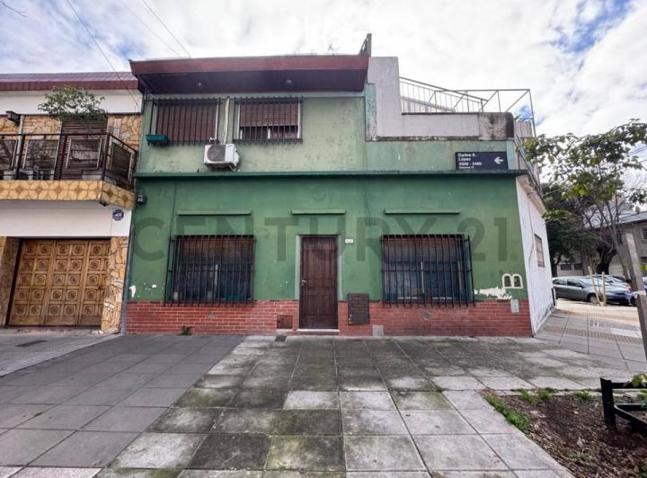 Casa · 95m² · 5 Ambientes