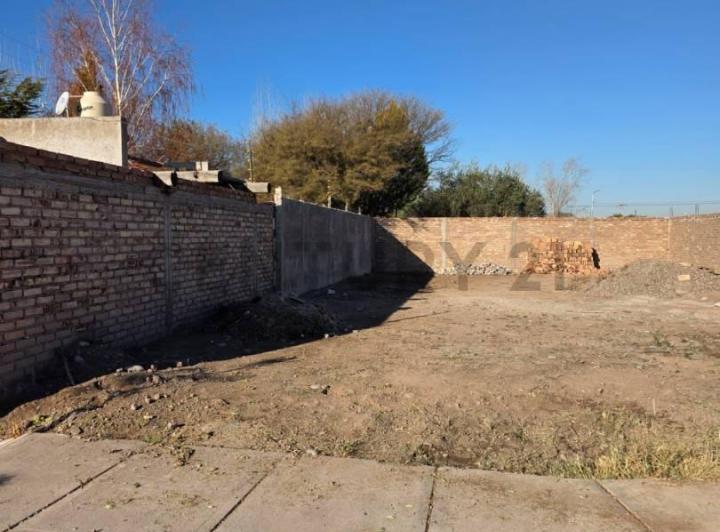Terreno · 316m²
