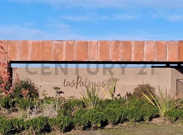 Terreno · 587m²