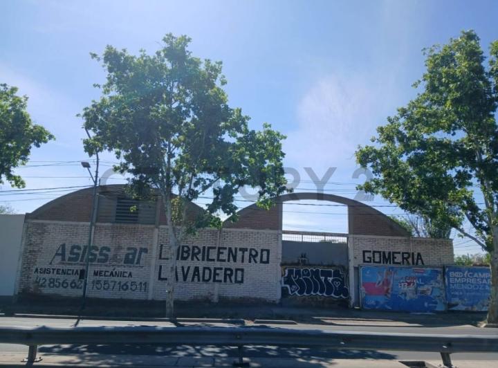 Terreno · 2273m²
