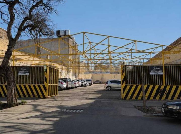 Terreno · 37m²