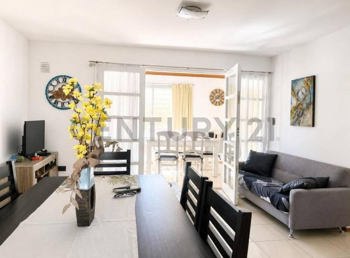 Casa · 138m² · 3 Dormitorios · 1 Cochera