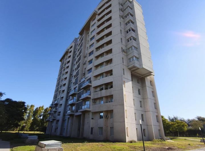 Departamento · 48m² · 3 Ambientes · 1 Cochera