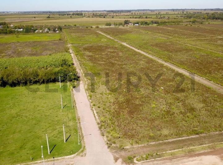 Terreno · 301m²