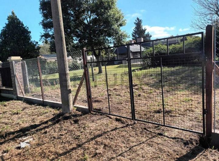 Terreno · 830m²